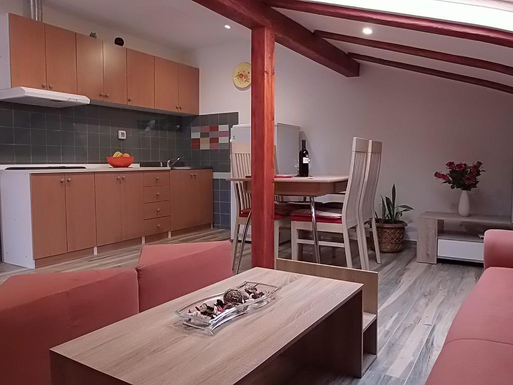 Apartment Cajt อูมัค ภายนอก รูปภาพ