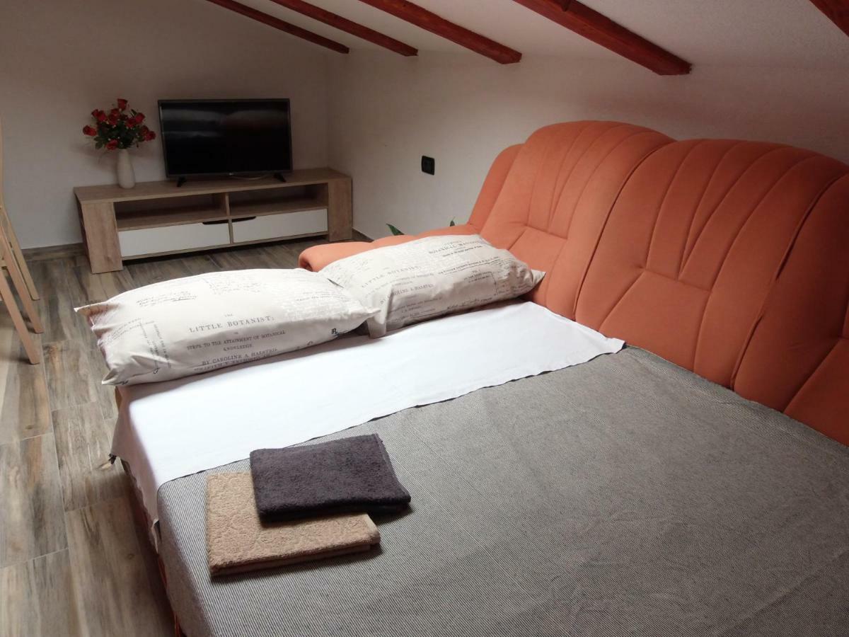 Apartment Cajt อูมัค ภายนอก รูปภาพ